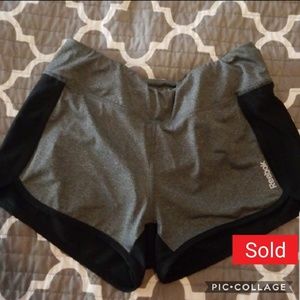 🔥🔥SOLD🔥🔥Reebok running shorts